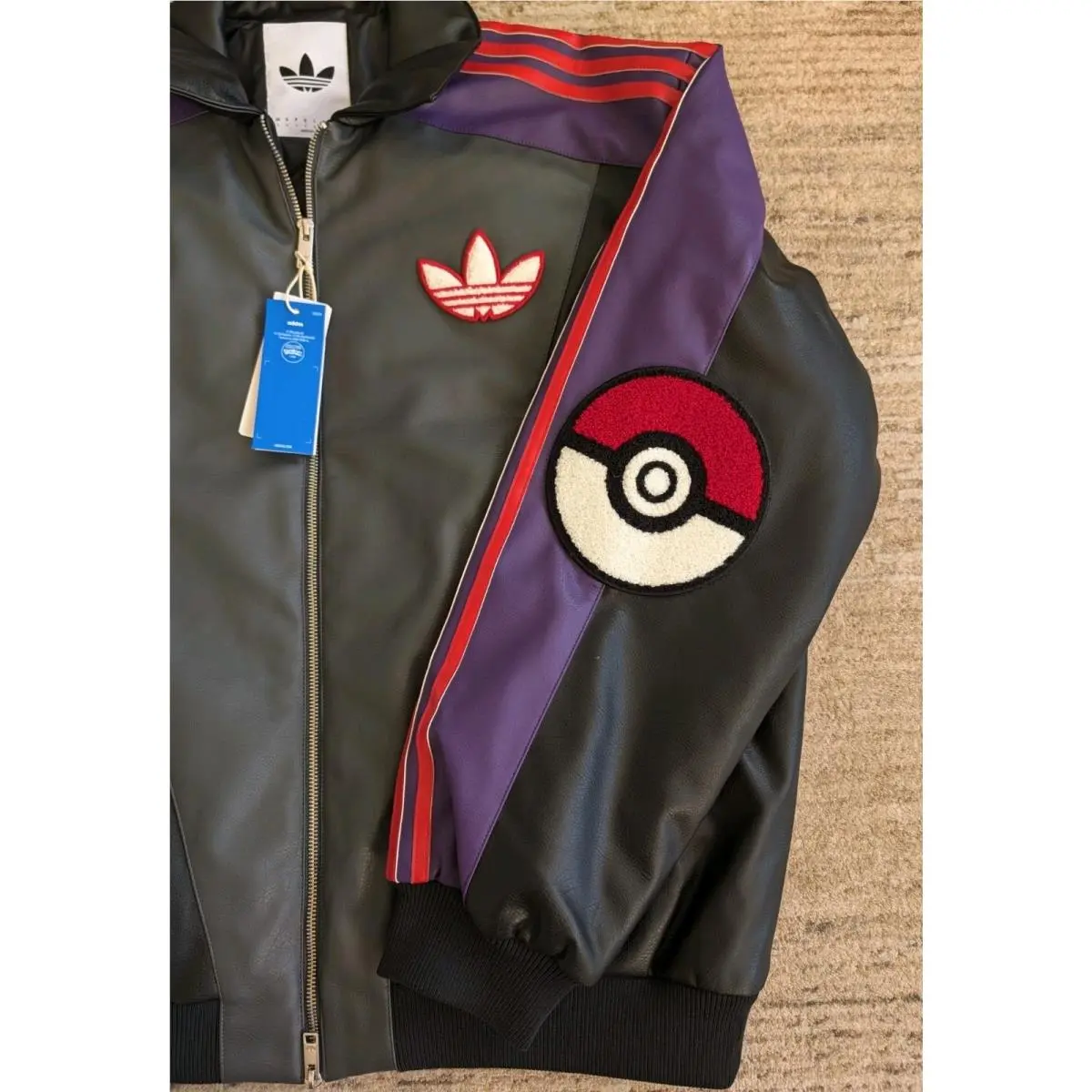 Adidas clothing - adidas Originals Pokemon 8 Ball - Black 3