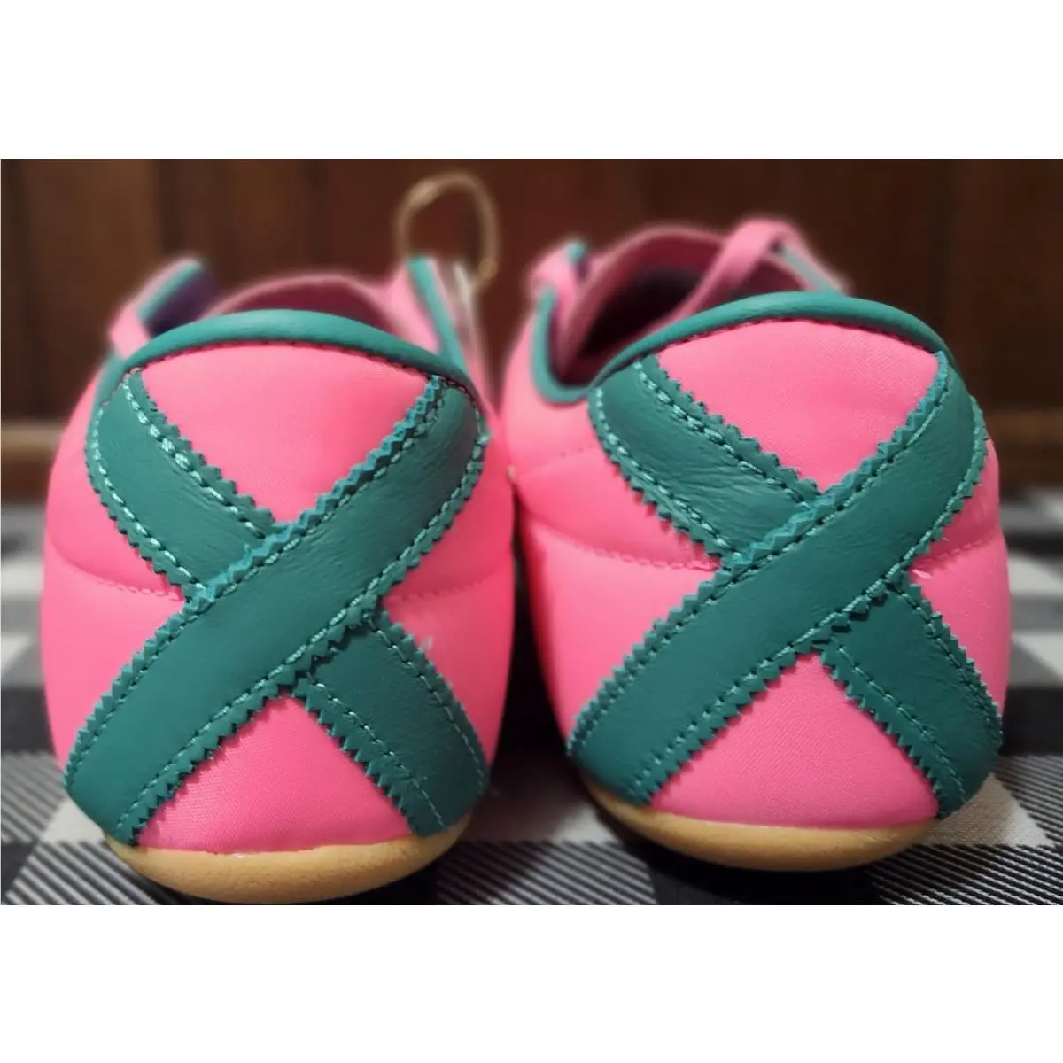 Adidas shoes - ADIDAS TOKYO - TOKYO - PINK WITH GREEN STRIPES 7
