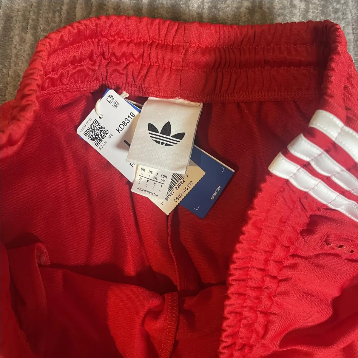 Adidas clothing - Red 8