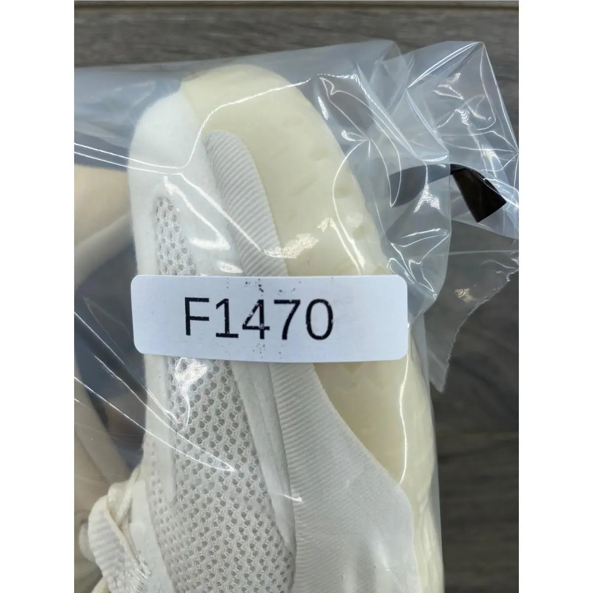 Adidas shoes - adidas Courtstabil W - Courtstabil - White 9