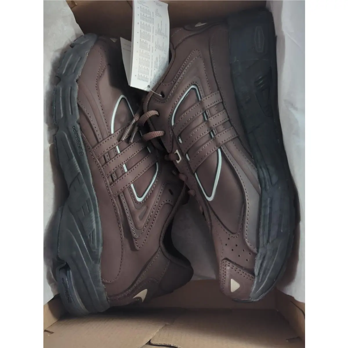 Adidas shoes - adidas Response CL - Response - FX7727 - Brown 8