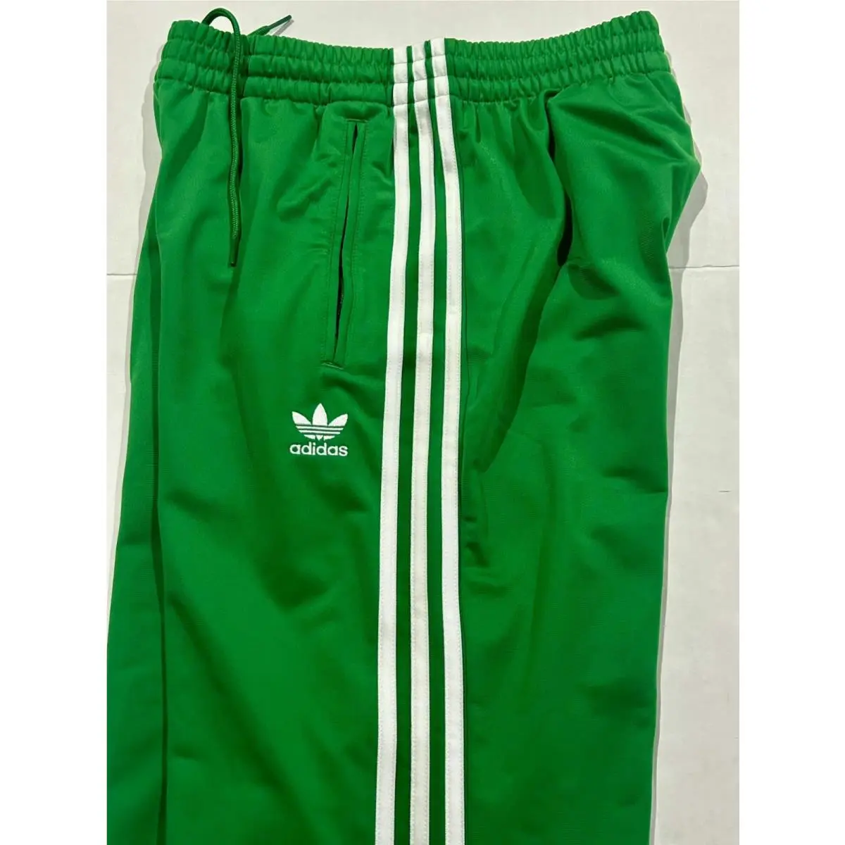 Adidas clothing - JD0183 & JD0184 - Green 4