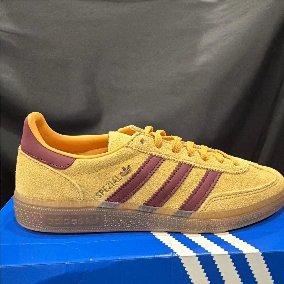 Adidas shoes - adidas Handball - Handball - IH1494 - Yellow, Manufacturer: Preloved Yellow/Shadow Red/Gold Metallic 0