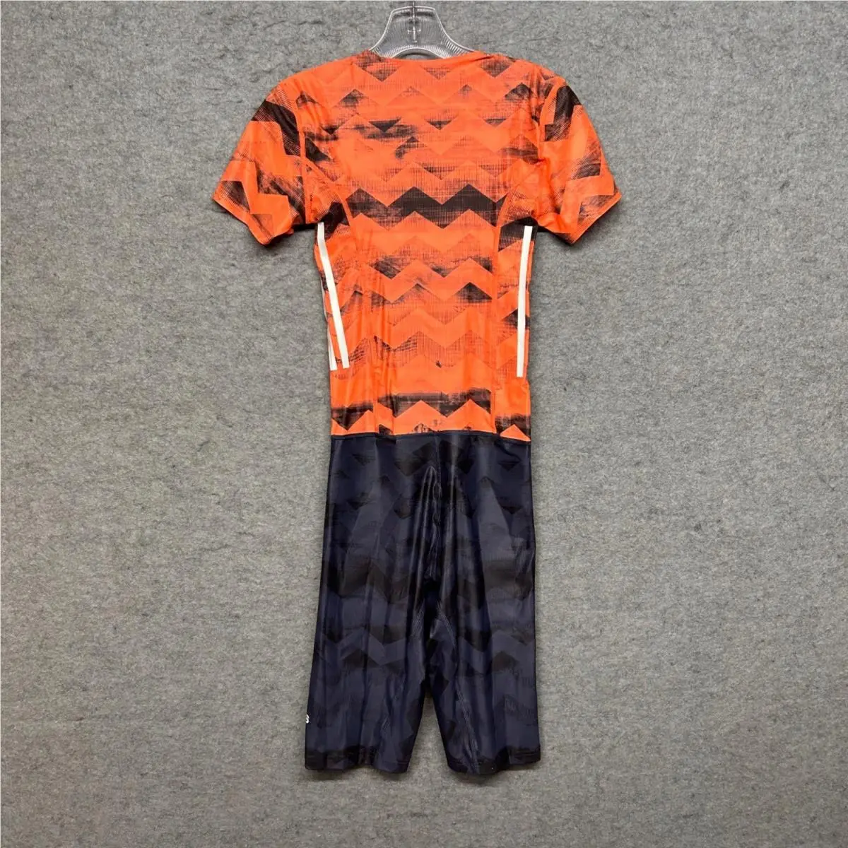 Adidas clothing - Orange 2