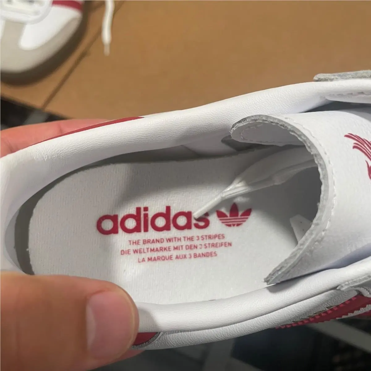 Adidas shoes - Samba Licensed Liverpool FC - Samba Licensed Liverpool - White 3