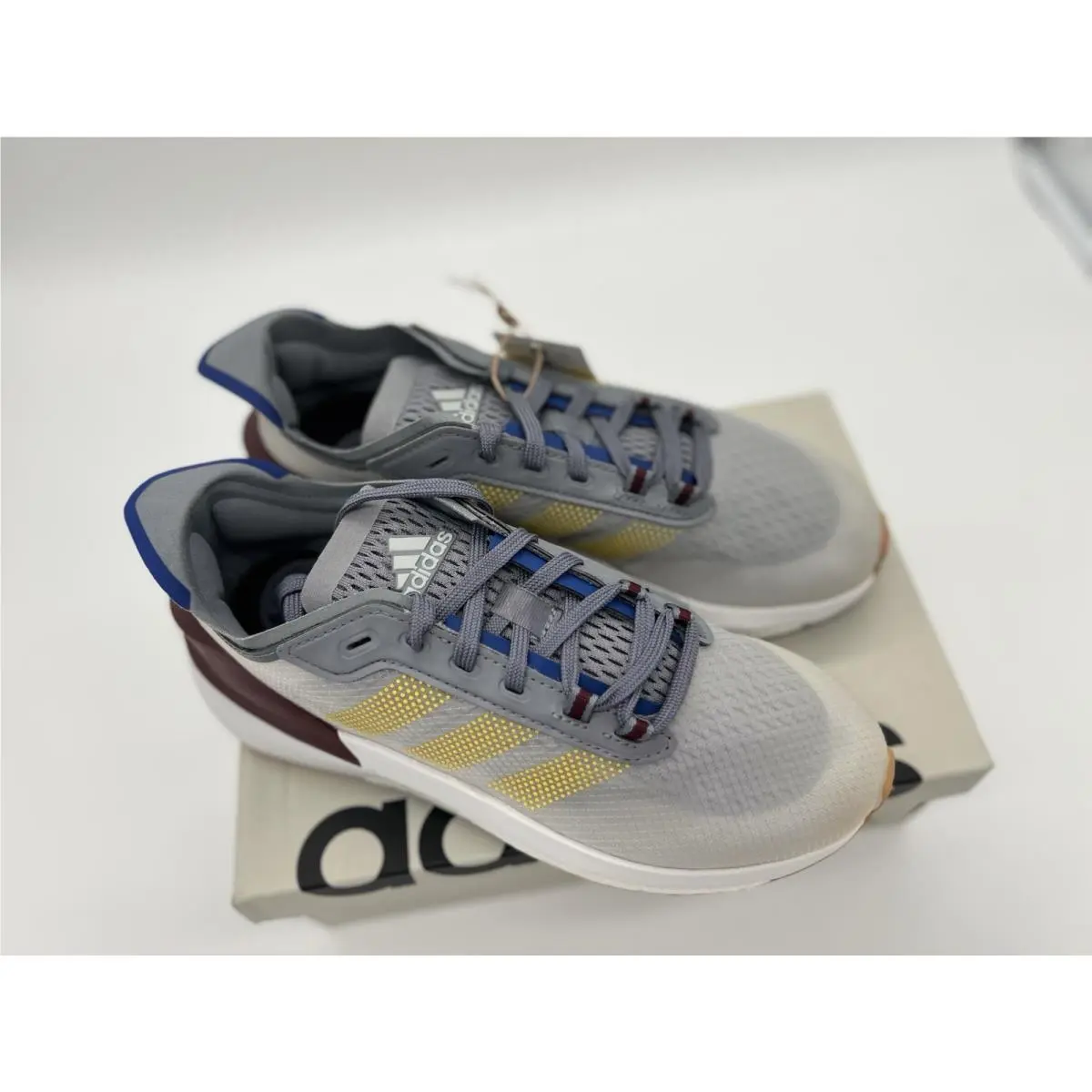 Adidas shoes - adidas Avryn - Avryn - Gray 2