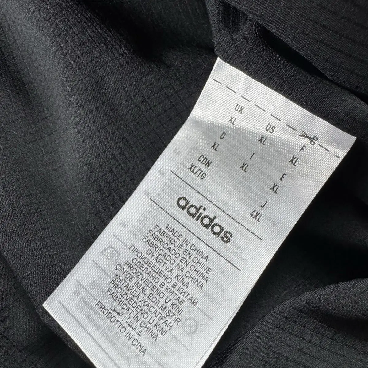 Adidas clothing - Black 4