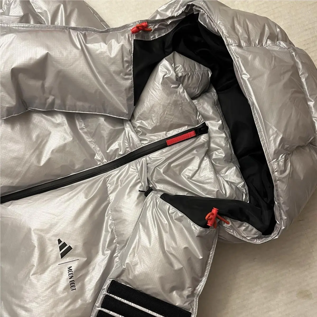 Adidas clothing - KA3517 - KA3517 - Silver (UPC: 197623642608) 0