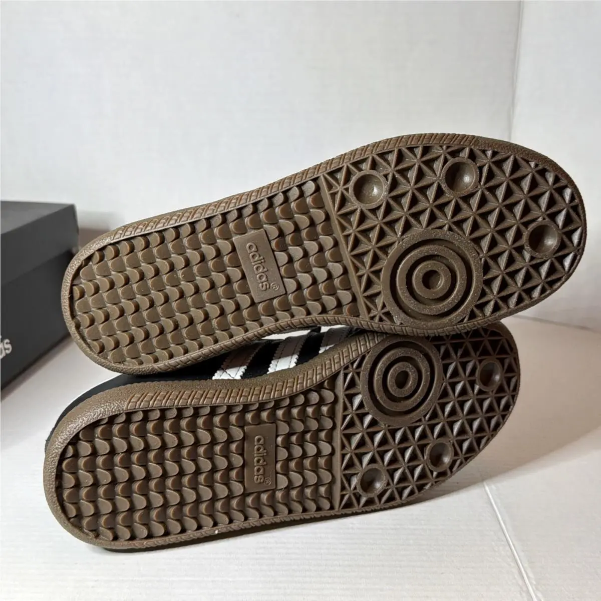 Adidas shoes - Black (UPC: 0098095136698) 7