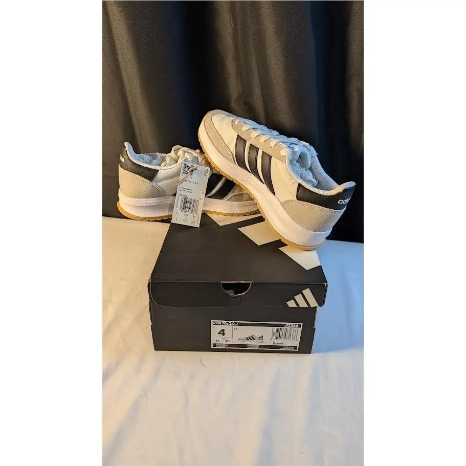 Adidas shoes - NA - White 8