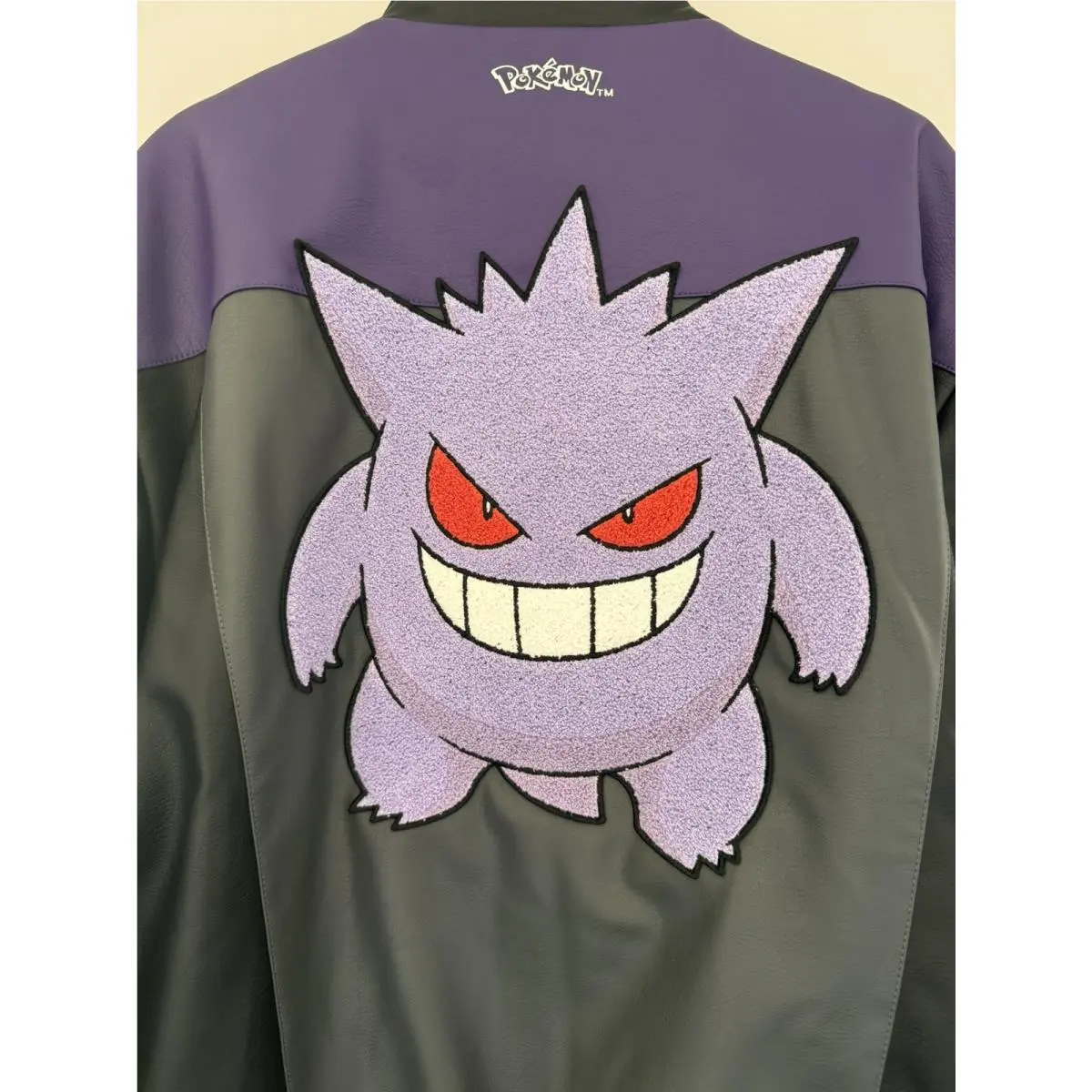 Adidas clothing - adidas Originals Pokemon 8 Ball - Black 3