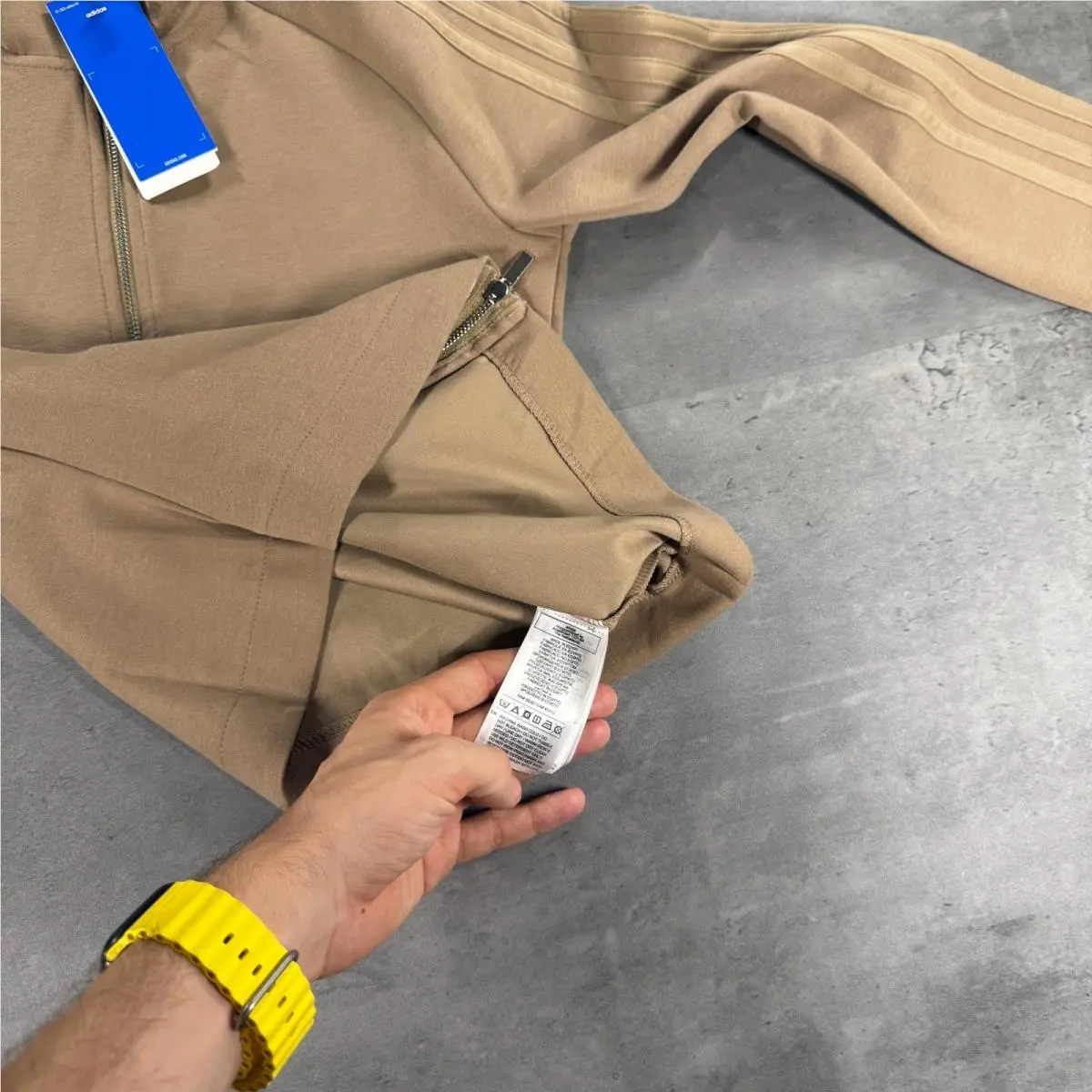 Adidas clothing - Beige 6