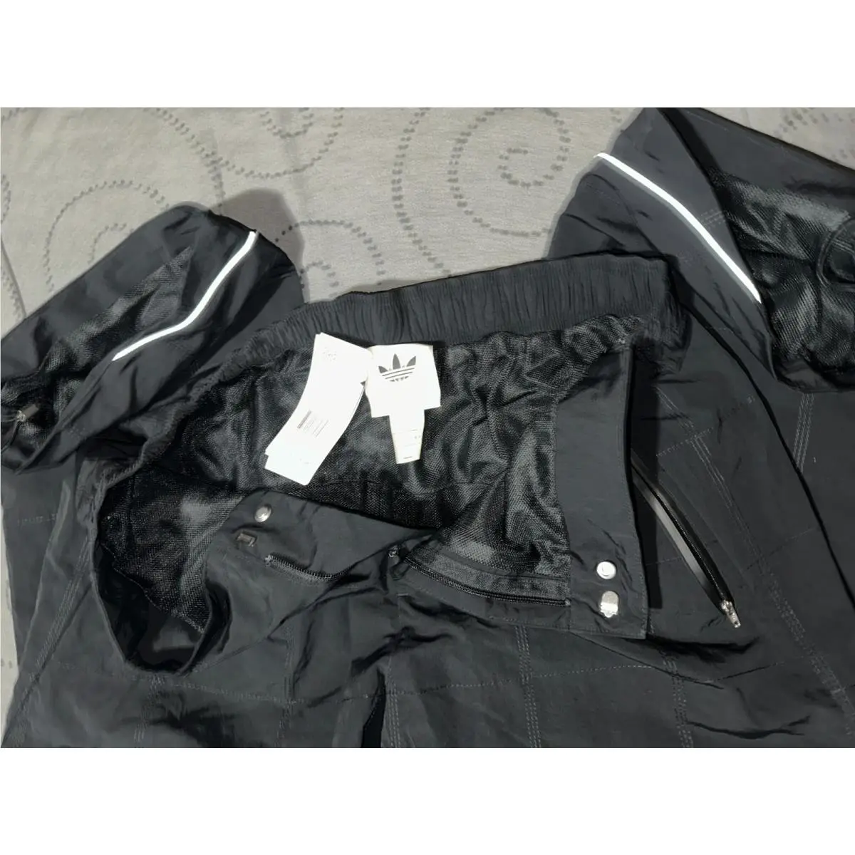 Adidas clothing - Black 2