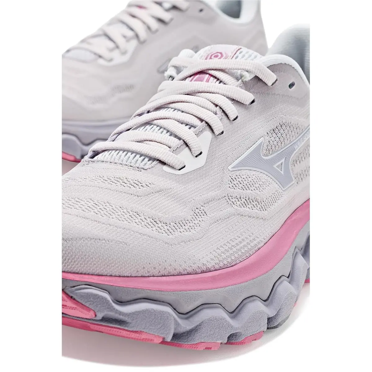 Mizuno shoes - Wild Wind/White 18