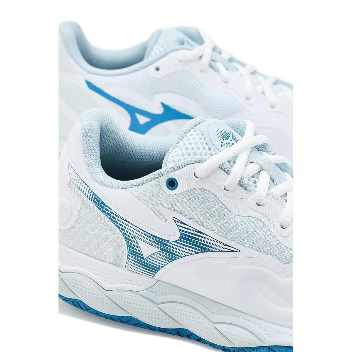 Mizuno shoes - White/Parisian Blue 11