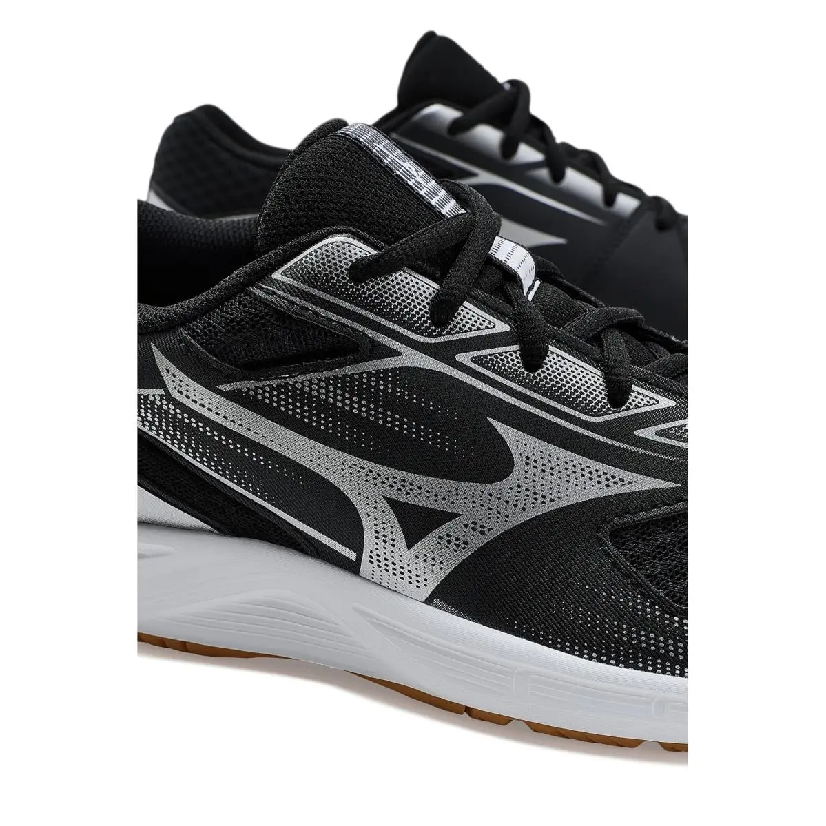 Mizuno shoes - Black-Silver 4