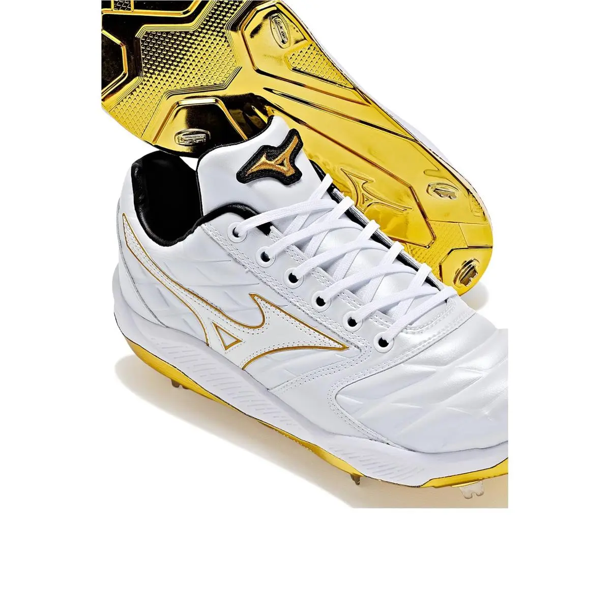 Mizuno shoes - White/Gold 4