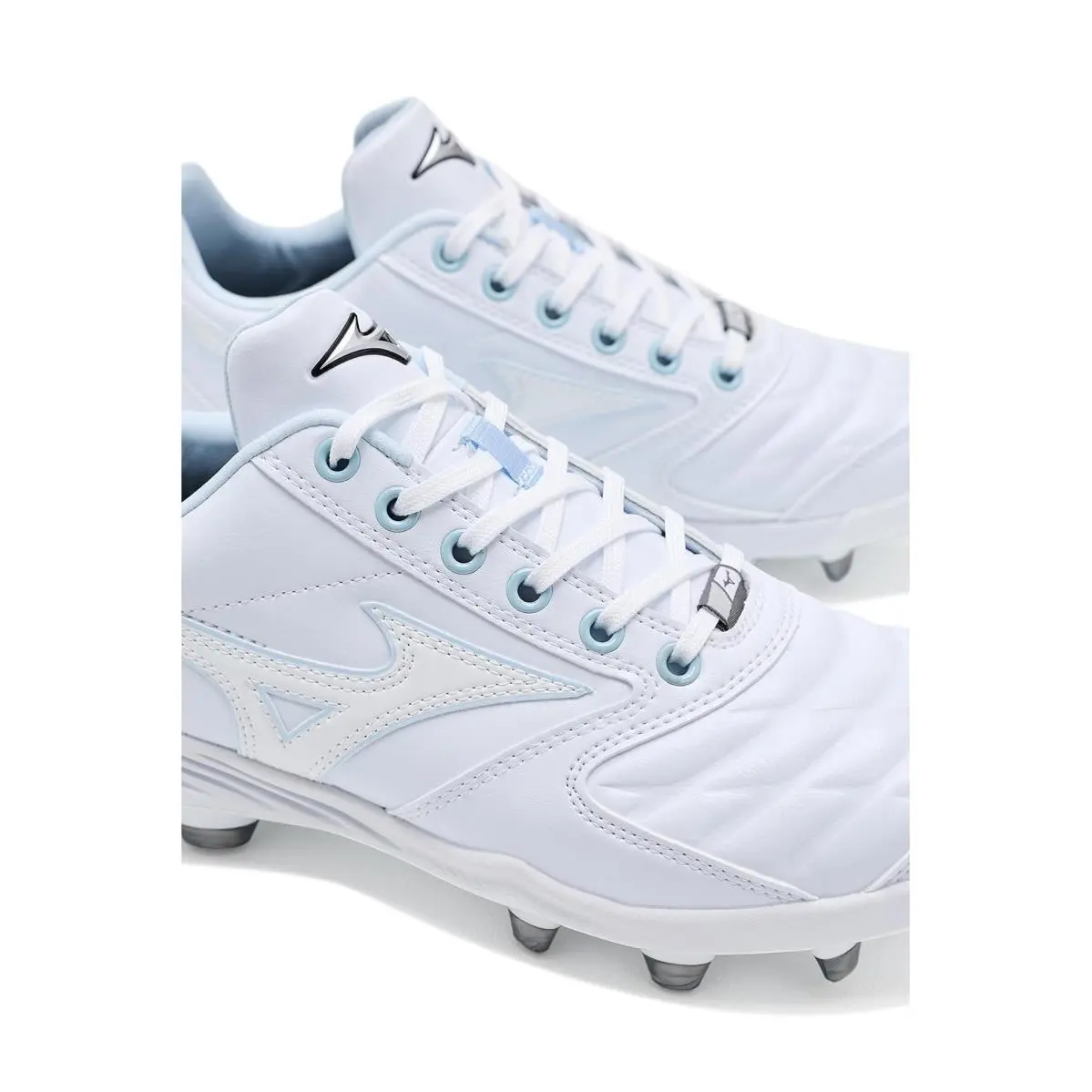 Mizuno shoes - White 11