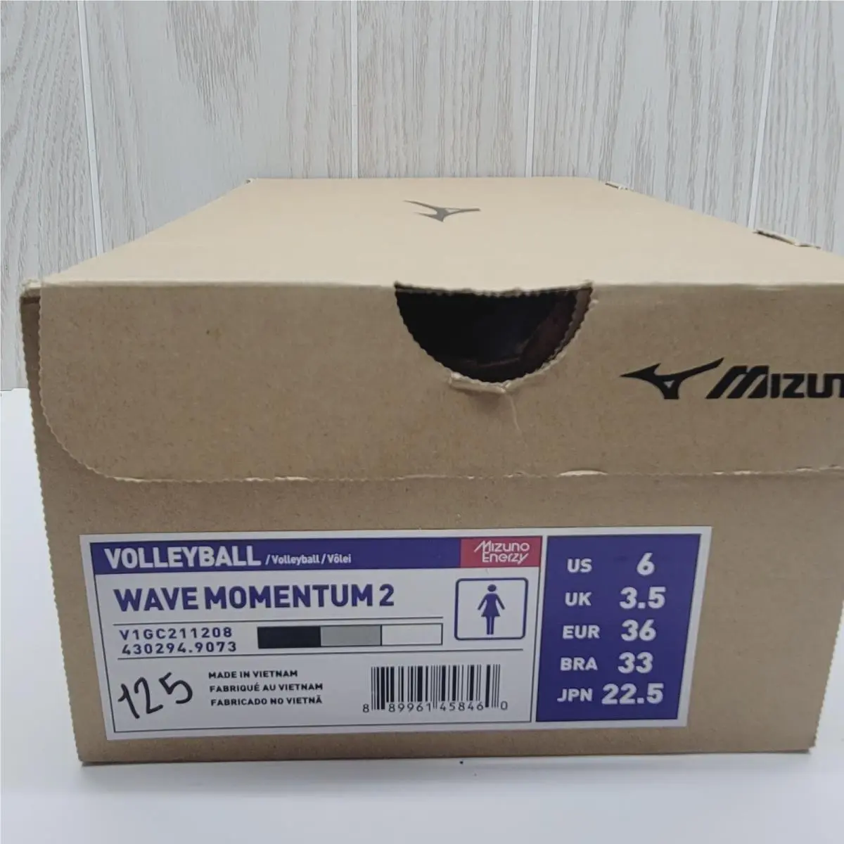 Mizuno shoes - Black (UPC: 889961458460) 9