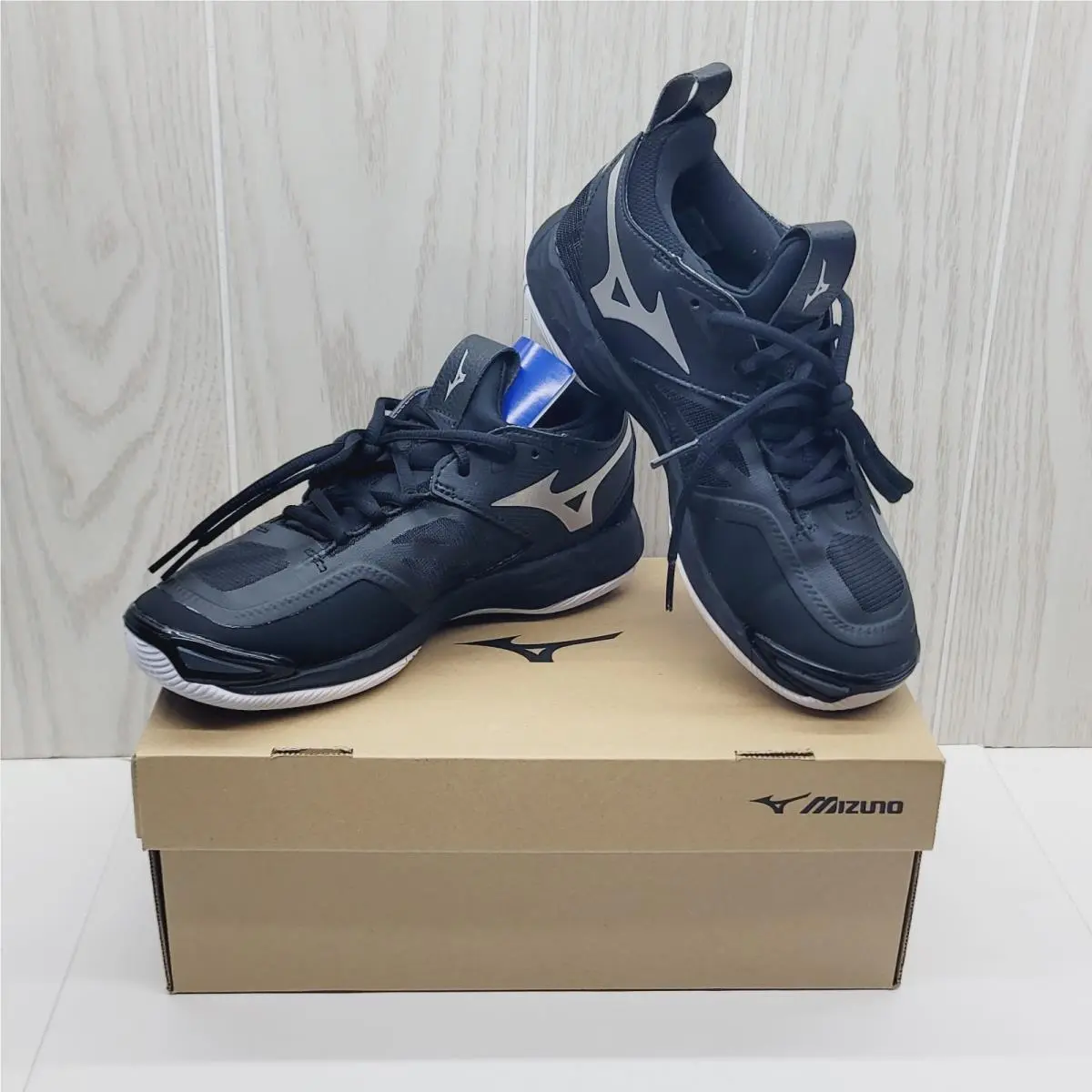 Mizuno shoes - Black (UPC: 889961458460) 0