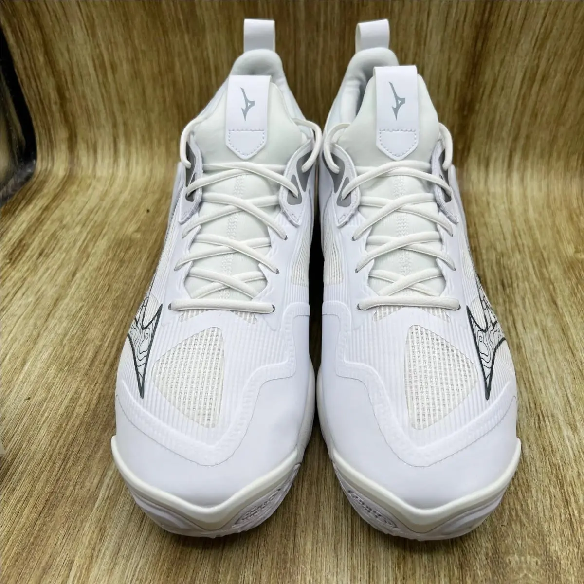 Mizuno shoes - Wave Momentum 3 - Wave Momentum - V1GB231251 - White 0