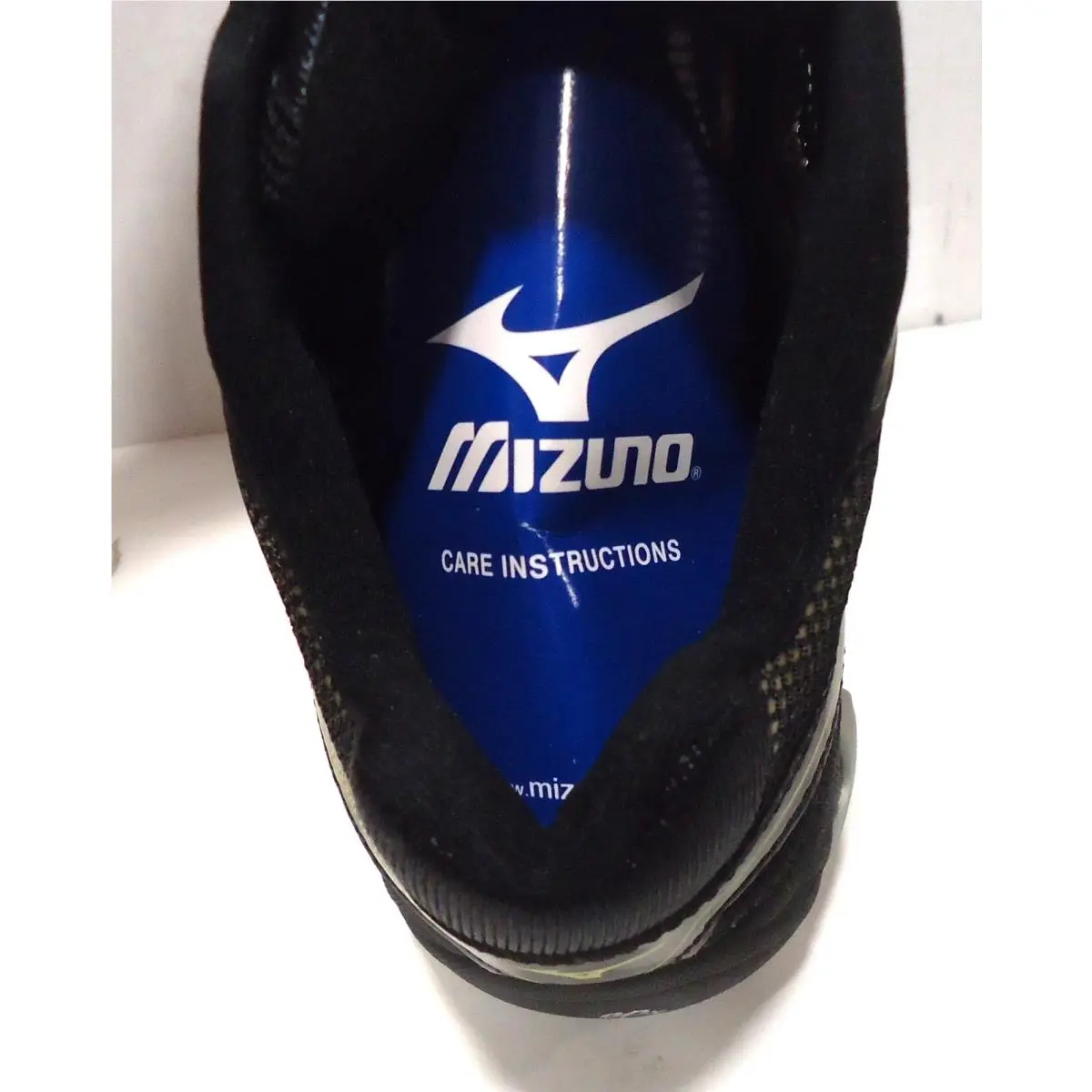 Mizuno shoes - Mizuno Wave Lightning Z4 - Wave Lightning - 9KV-38302 - Black with gray / silver accents 3