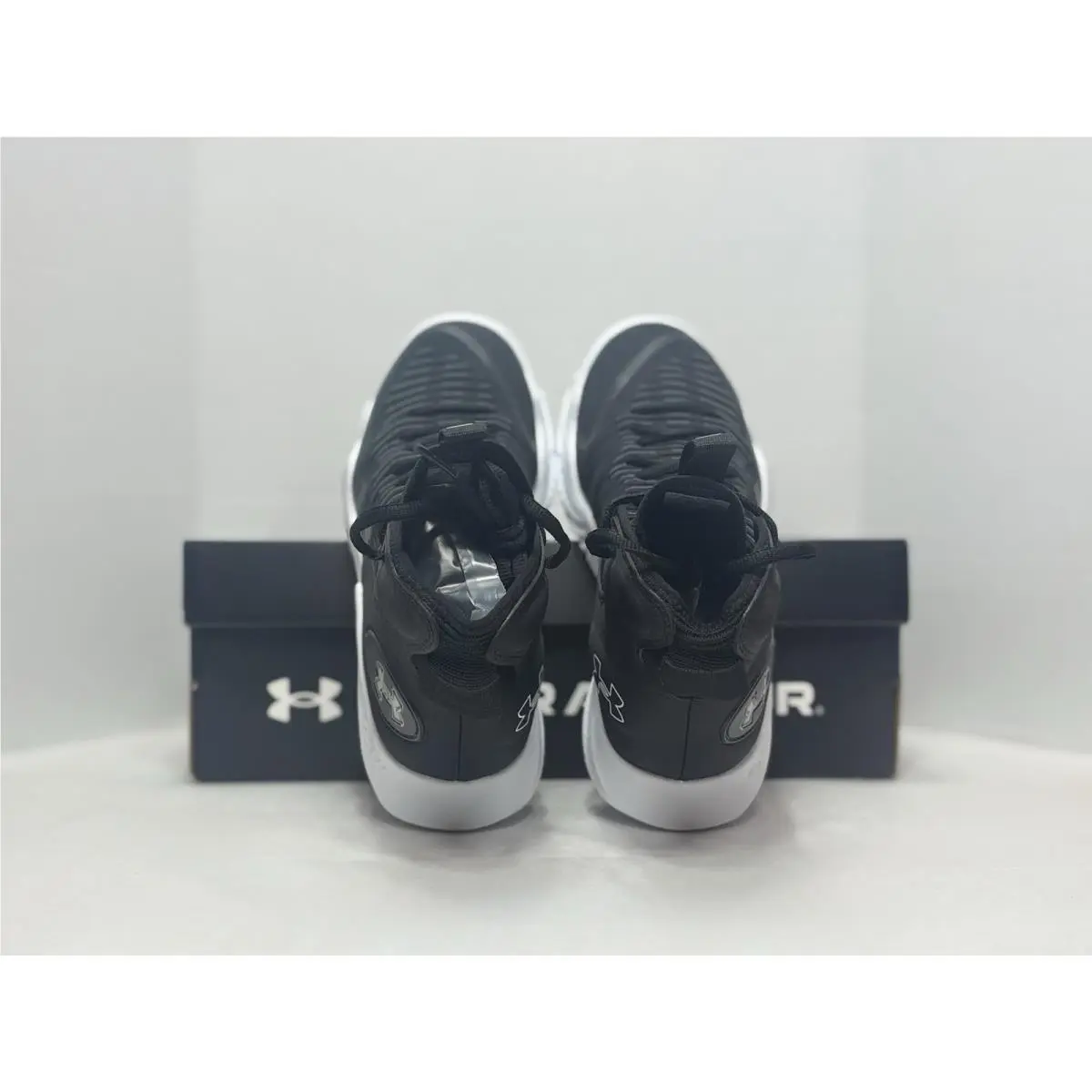 Under Armour shoes - Under Armour Flow - Flow - 3027083-001 - Black 17