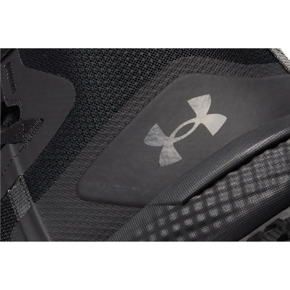 Under Armour shoes - Black/Black/Jet Gray 4