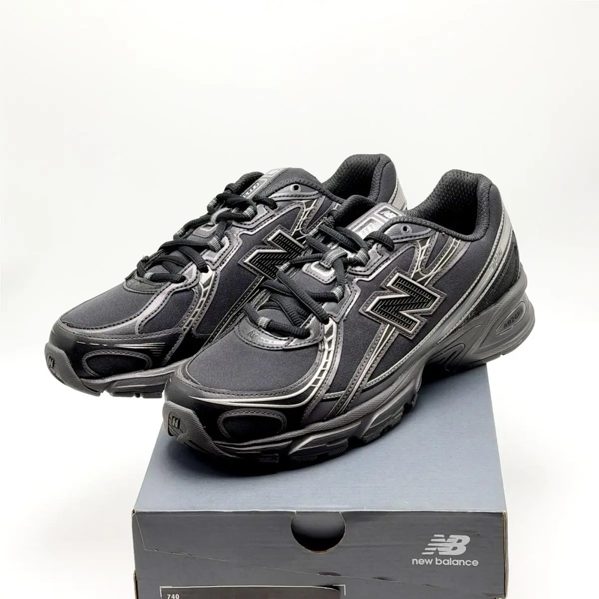 New Balance shoes - New Balance 740 - U7403B6 - Black / Grey / Charcoal (Triple Black Tones) 5