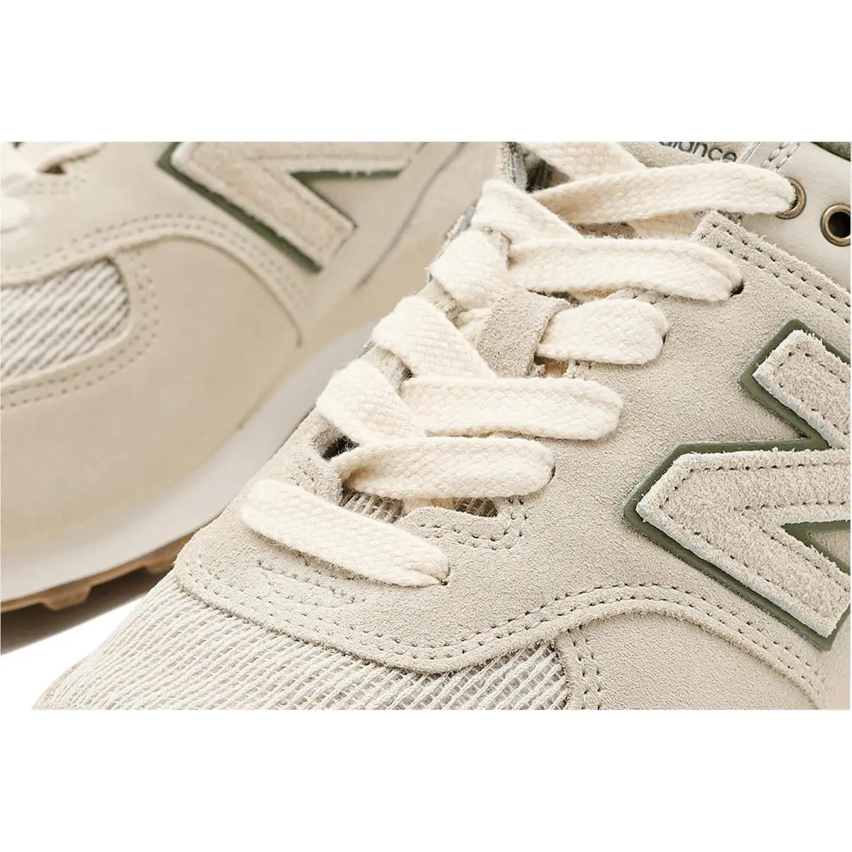 New Balance shoes - Apollo Gold/Atomic Yellow 39