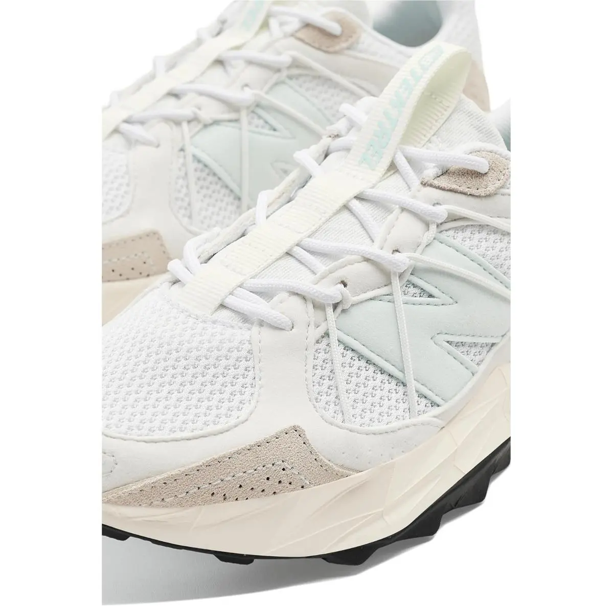New Balance shoes - Boysenberry/Afterglow 25
