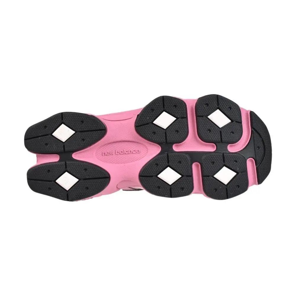 New Balance shoes - Pink/Pink 4
