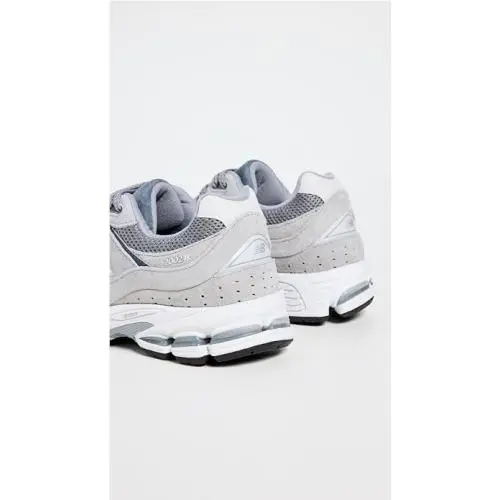 New Balance shoes - New Balance 2002 - Gray 3
