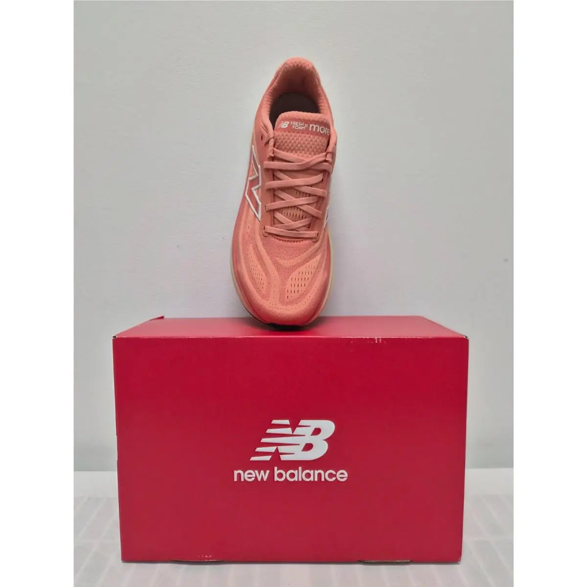 New Balance shoes - NEW BALANCE FRESH FOAM X MORE v6 - WMORLG6 - Pink 0