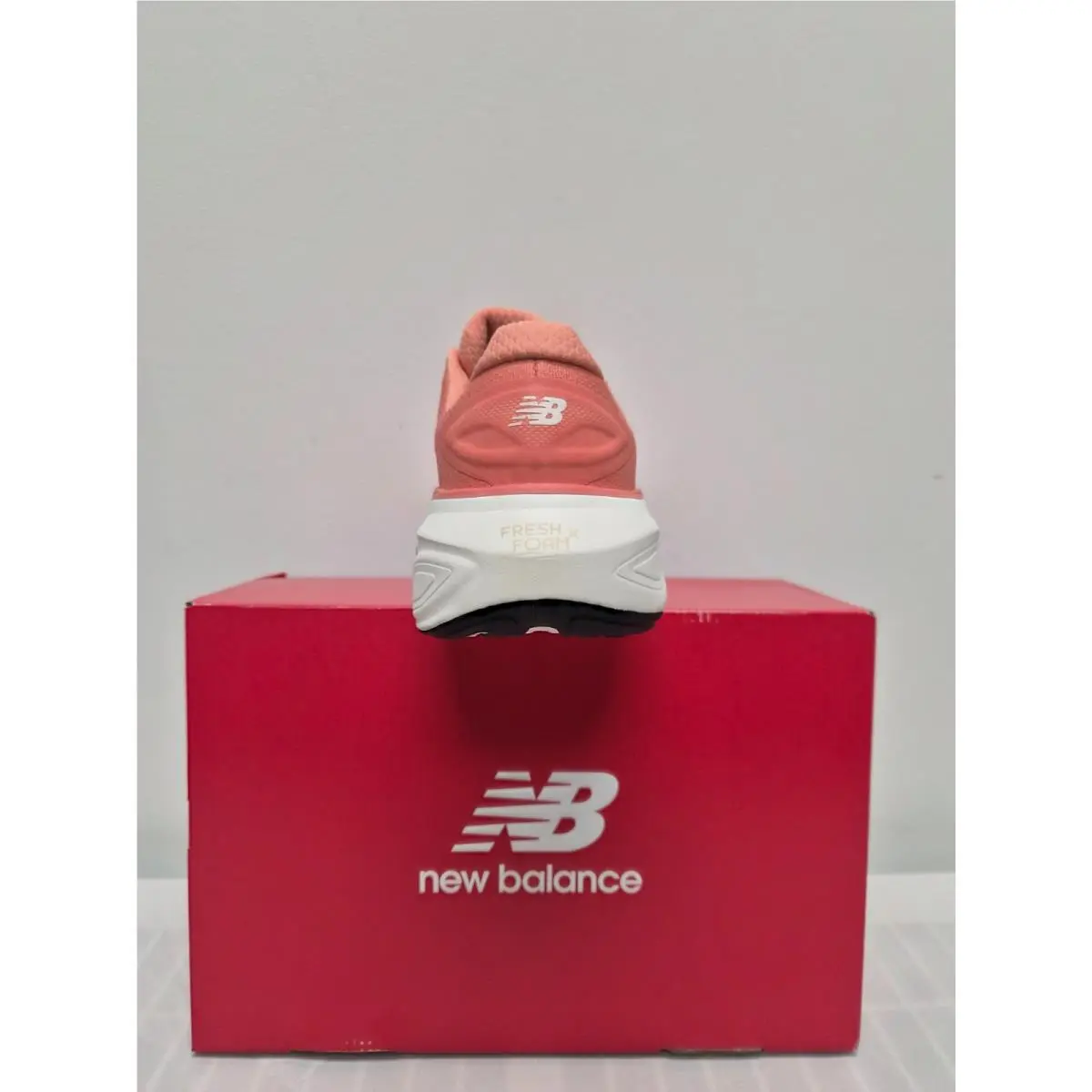 New Balance shoes - NEW BALANCE FRESH FOAM X MORE v6 - WMORLG6 - Pink 1