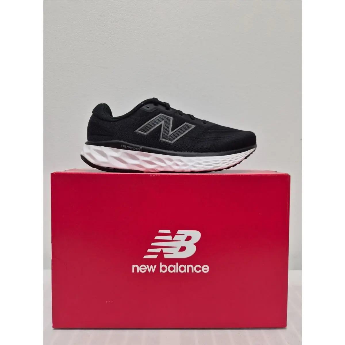 Fresh Foam X Evoz v4 Men`s New 4E Wide Width by New Balance
