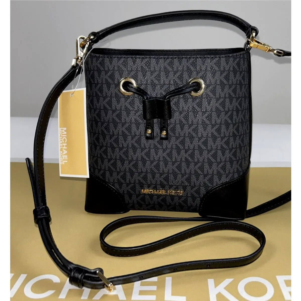 Bucket Bag Crossbody Black MK Leather Mercer Drawstring by Michael Kors