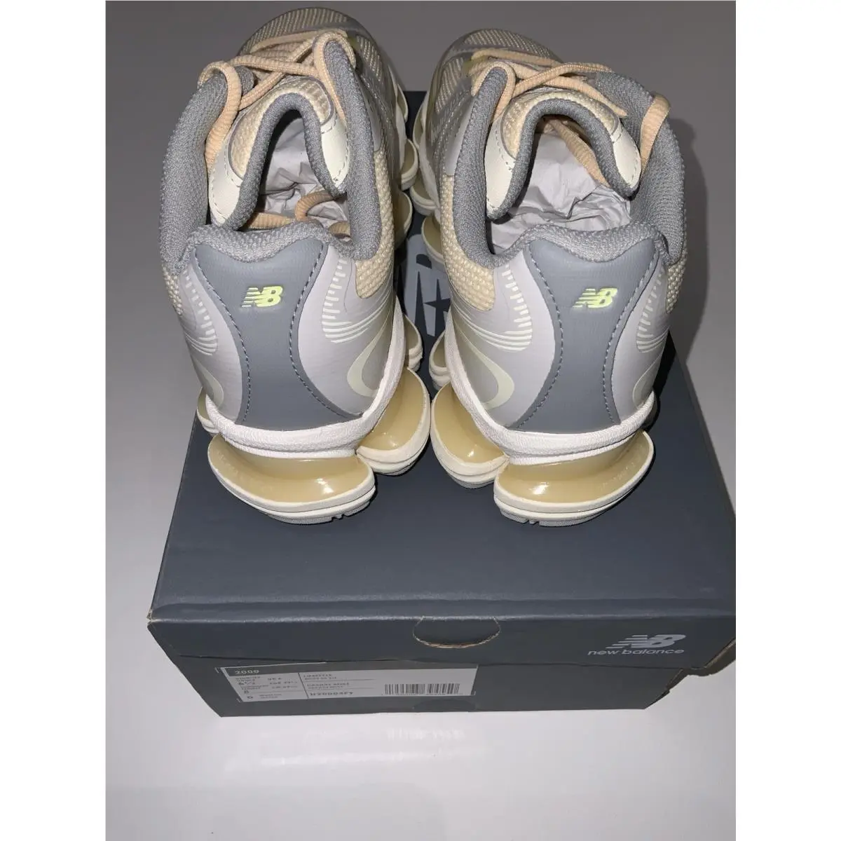 New Balance shoes - New Balance 2000 - U20004FT - Beige 7