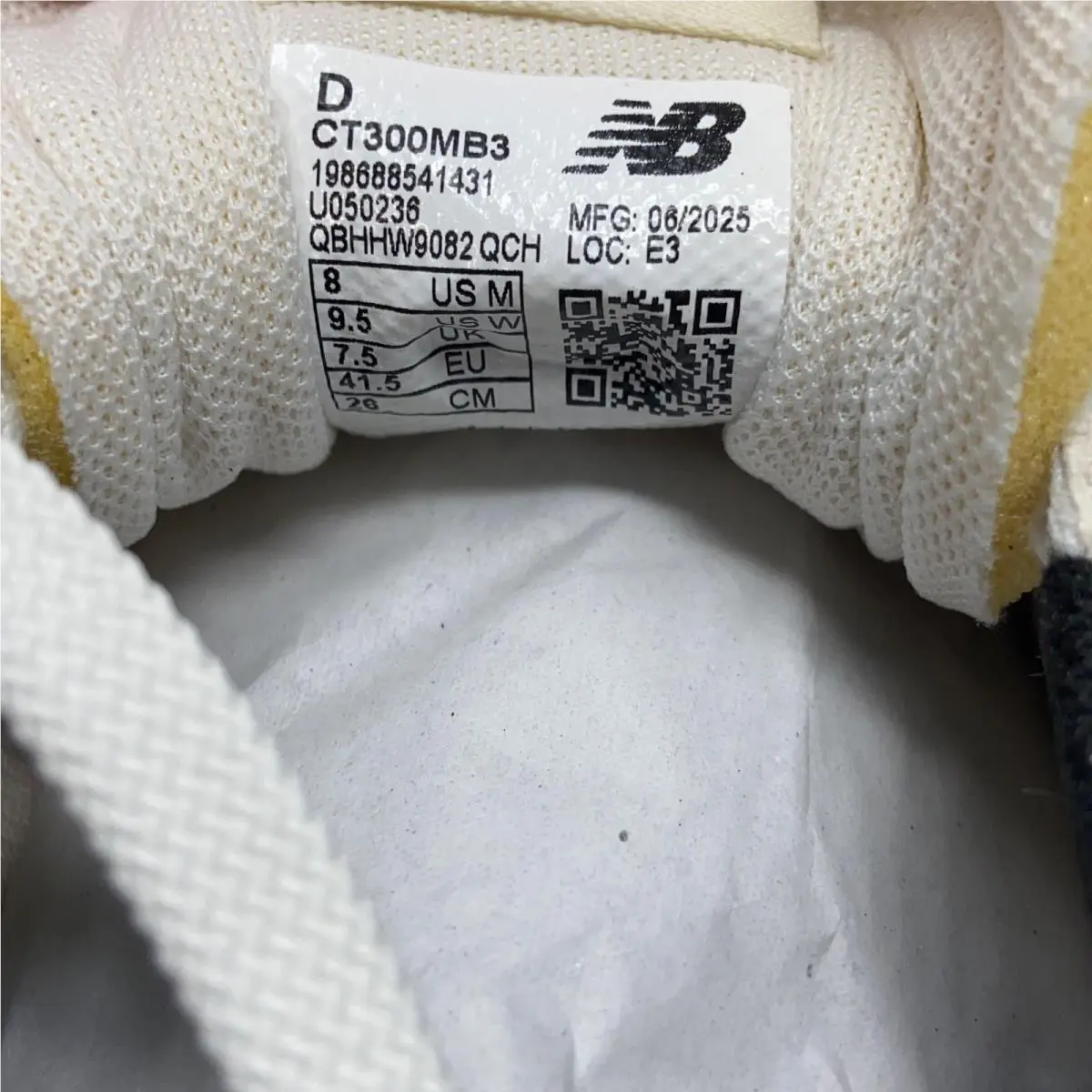 New Balance shoes - Beige/Black (UPC: 198688541431) 3