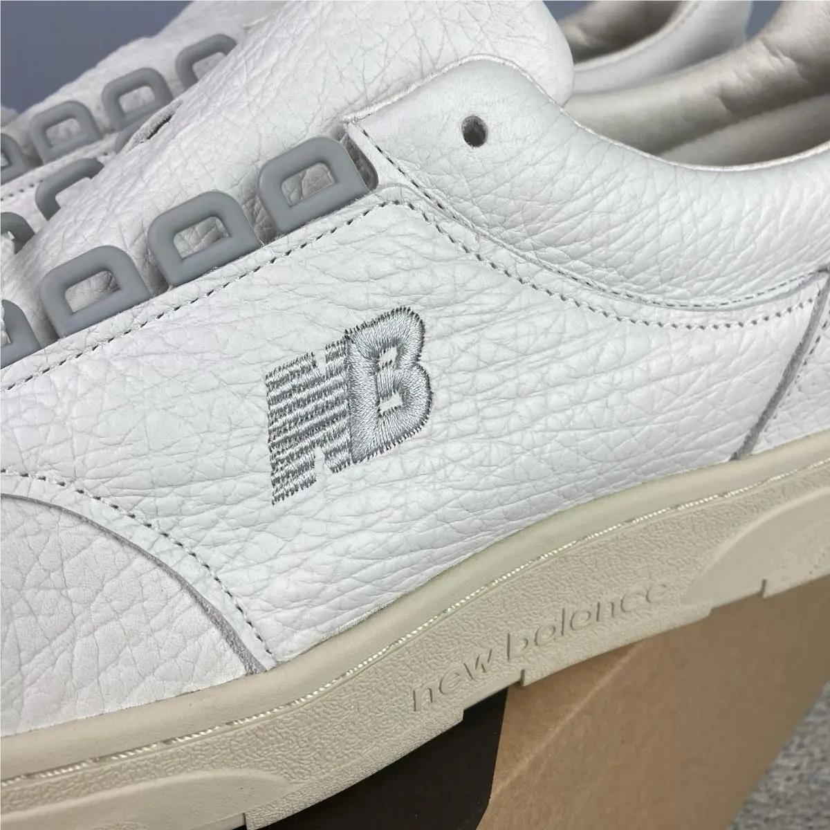 New Balance shoes - New Balance - UADWWHI - White 4