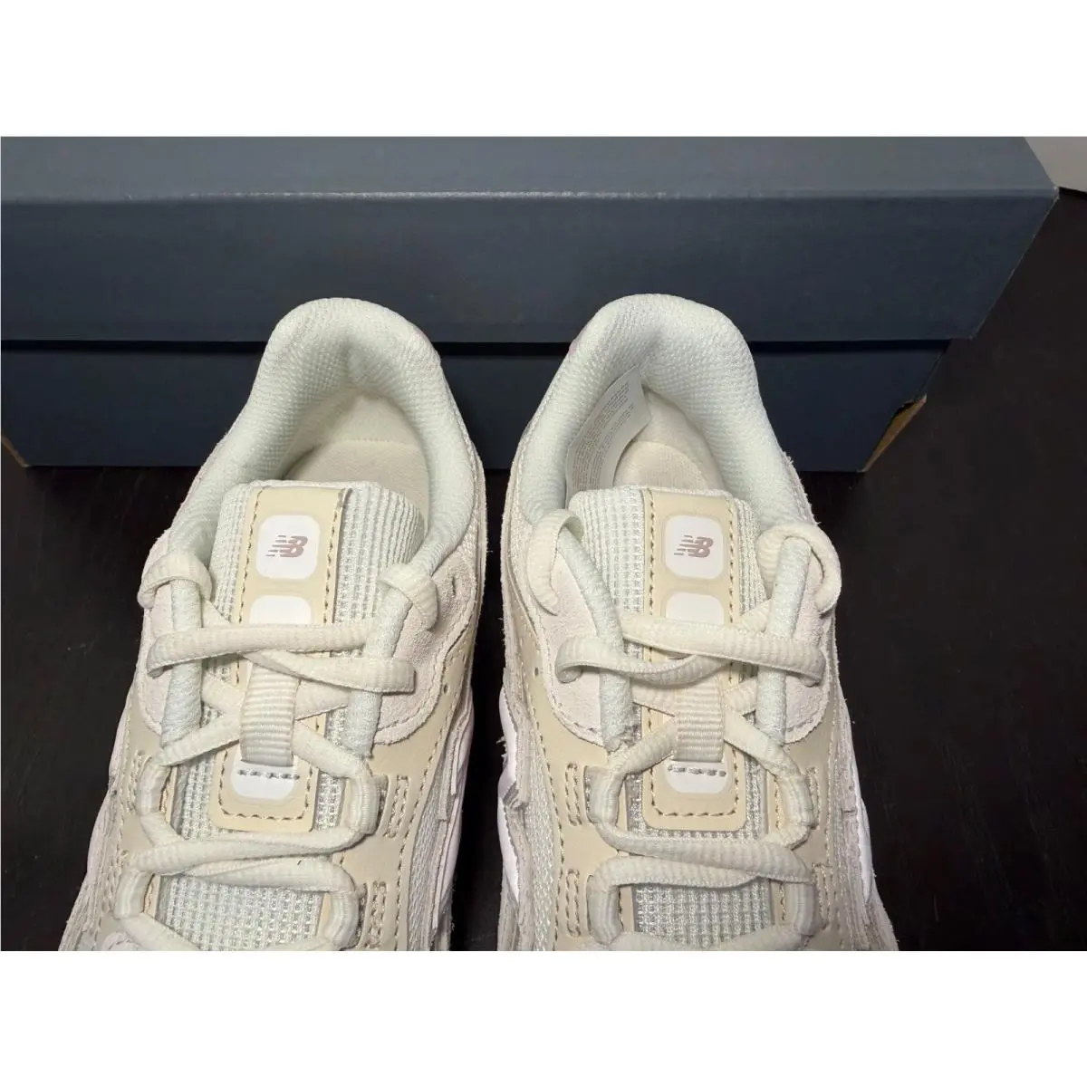 New Balance shoes - New Balance 204L - White, Pink 3