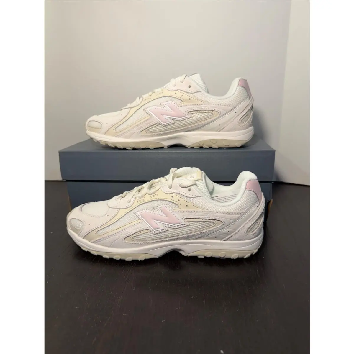 New Balance shoes - New Balance 204L - White, Pink 4