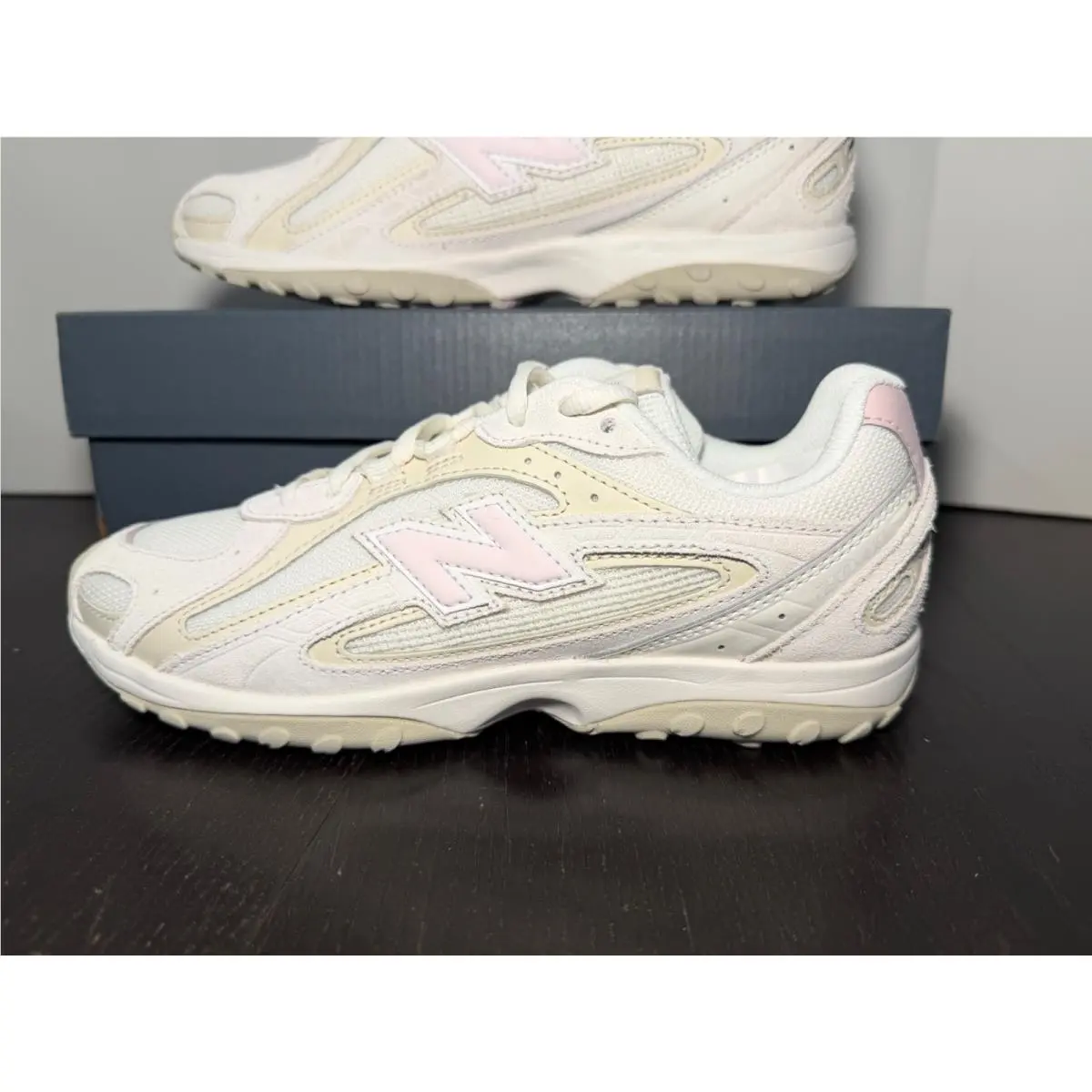 New Balance shoes - New Balance 204L - White, Pink 5