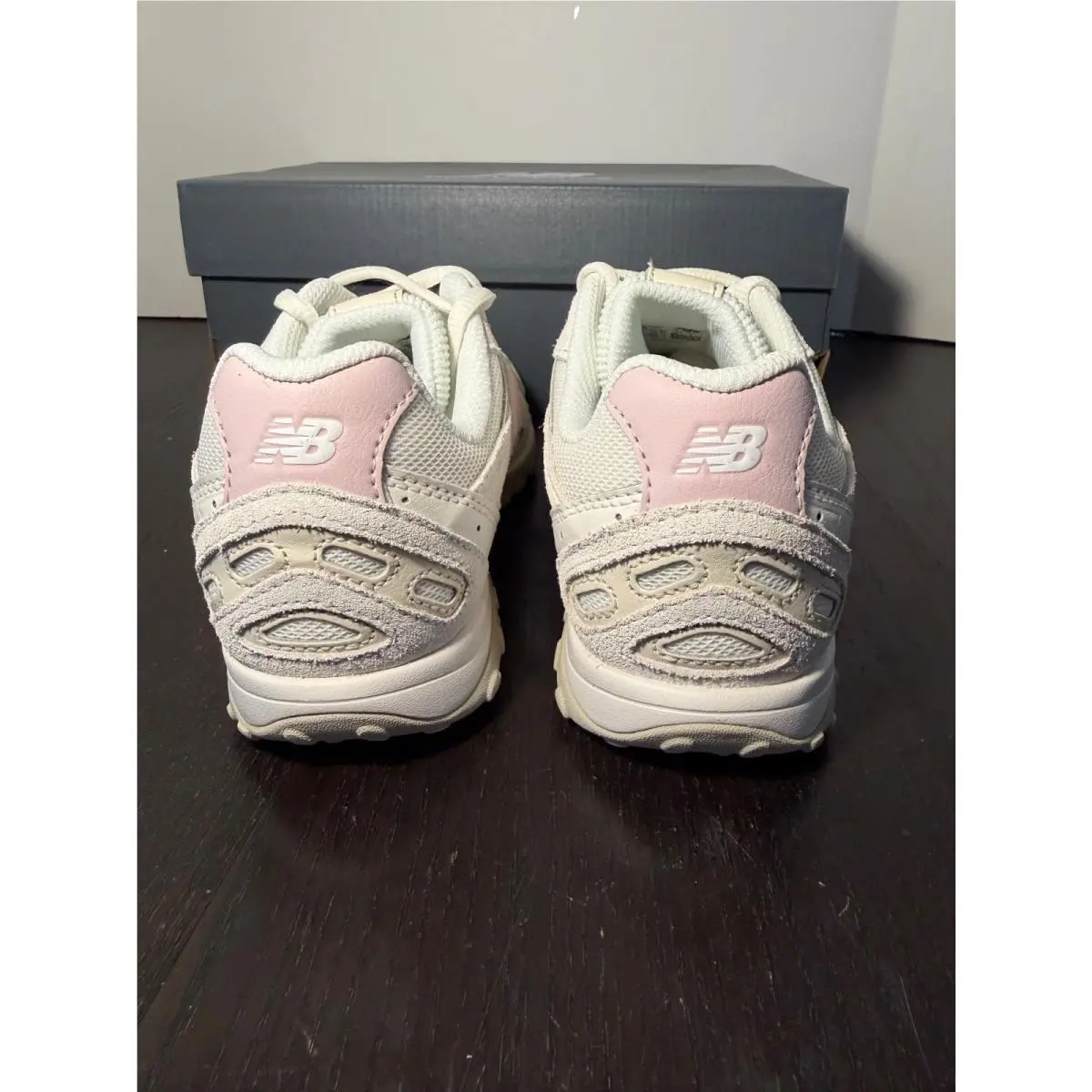 New Balance shoes - New Balance 204L - White, Pink 7