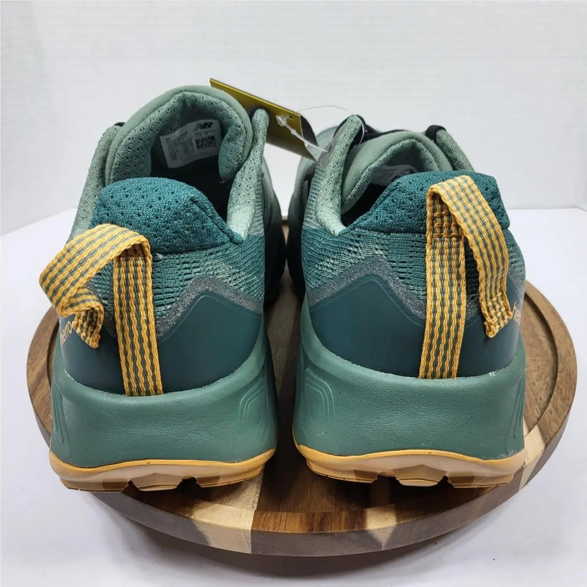 New Balance shoes - Fresh Foam X Hierro v8 - Green 3