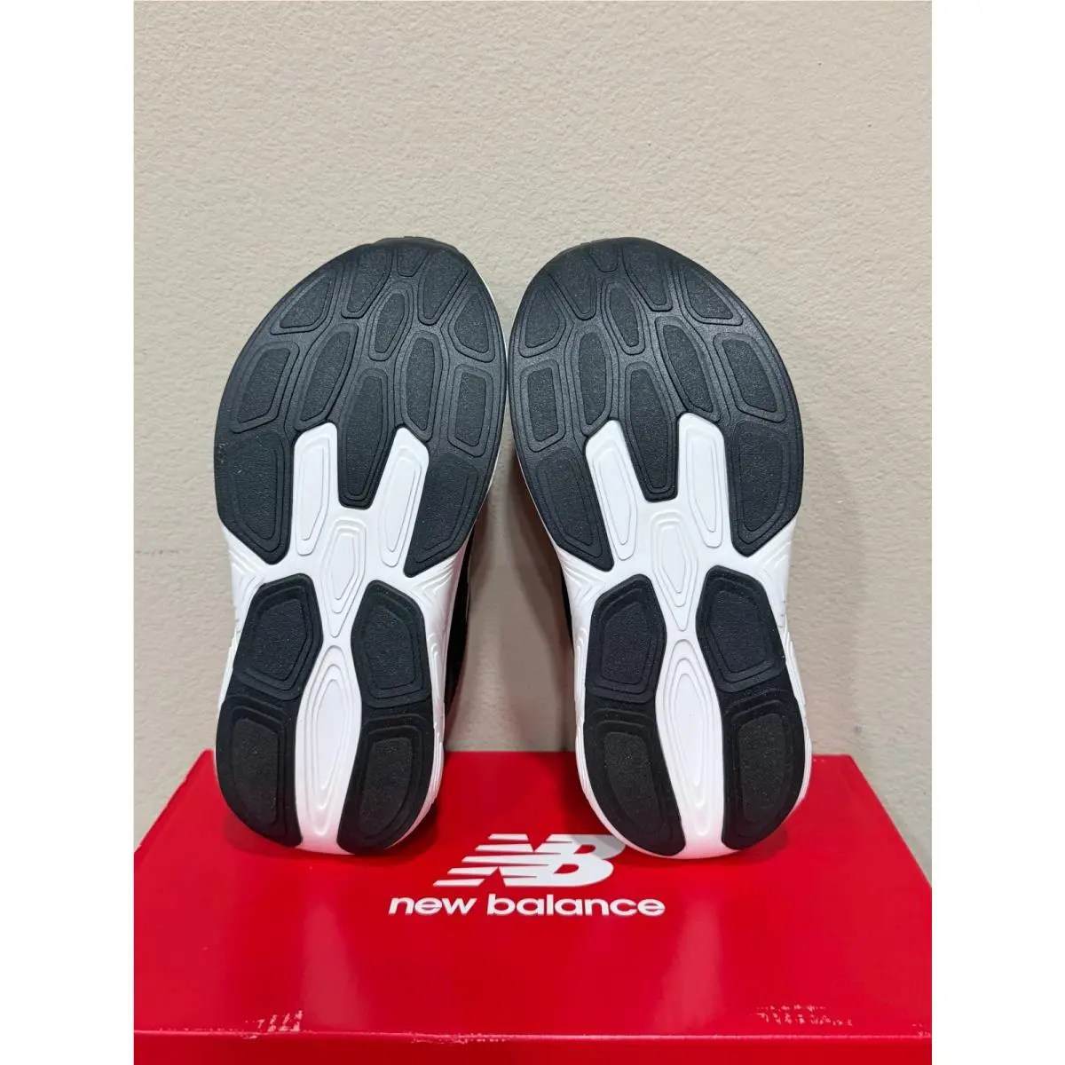 New Balance shoes - Black 2