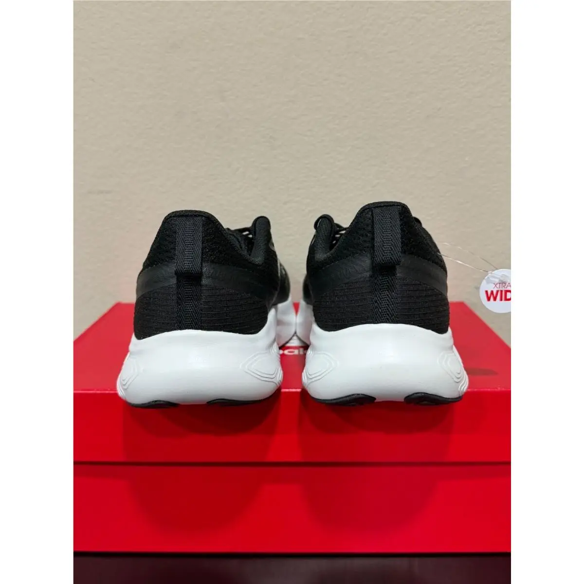 New Balance shoes - Black 3