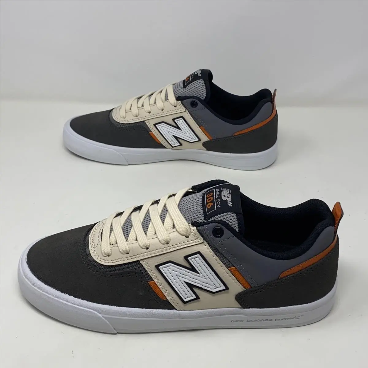 New Balance shoes - Grey/White (UPC: 198686413105) 0