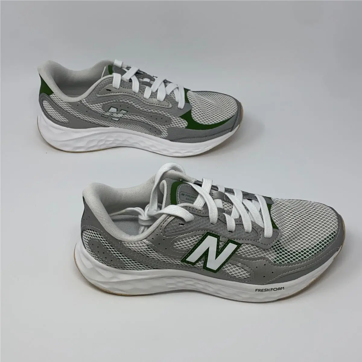 Arishi v4 Tiralux Women’s 9.5 Gray/green Running Shoes by New Balance