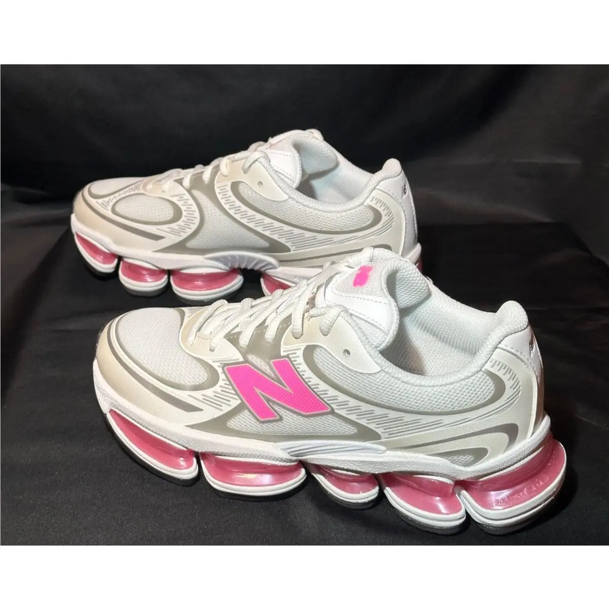 New Balance shoes - Pink 3